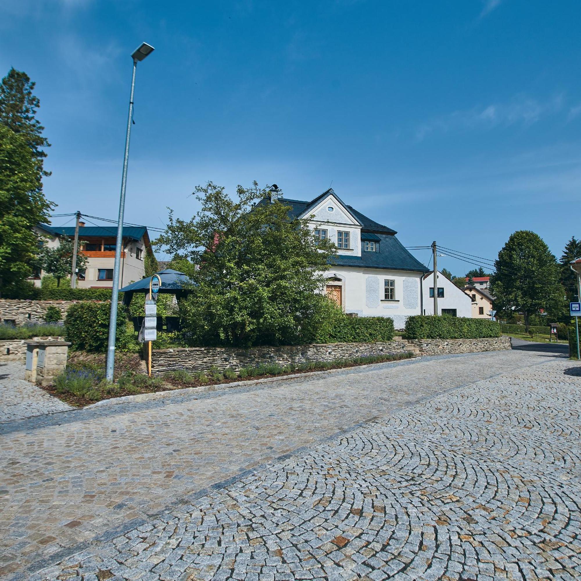 Barokni Kaplanka 1796 A. D. - Luxusni Apartmany V Ceskem Raji Zelezny Brod 外观 照片